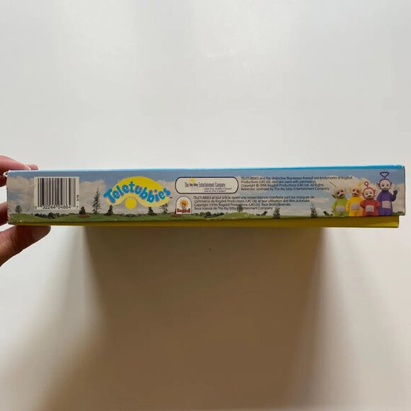 Teletubbies Memory Game 1998 Milton Bradley Hasbro COMPLETE - Picture 5 of 7